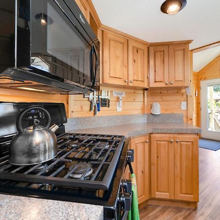 Sheltered Nook On Tillamook Bay Bay City Экстерьер фото