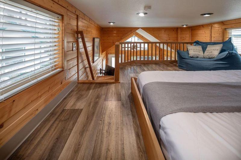 Sheltered Nook On Tillamook Bay Bay City Экстерьер фото
